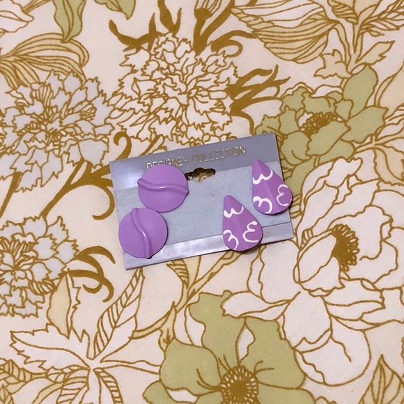 Vintage Jewelry - 💐NWT Vintage 1980s Purple Statement Earrings 🌸